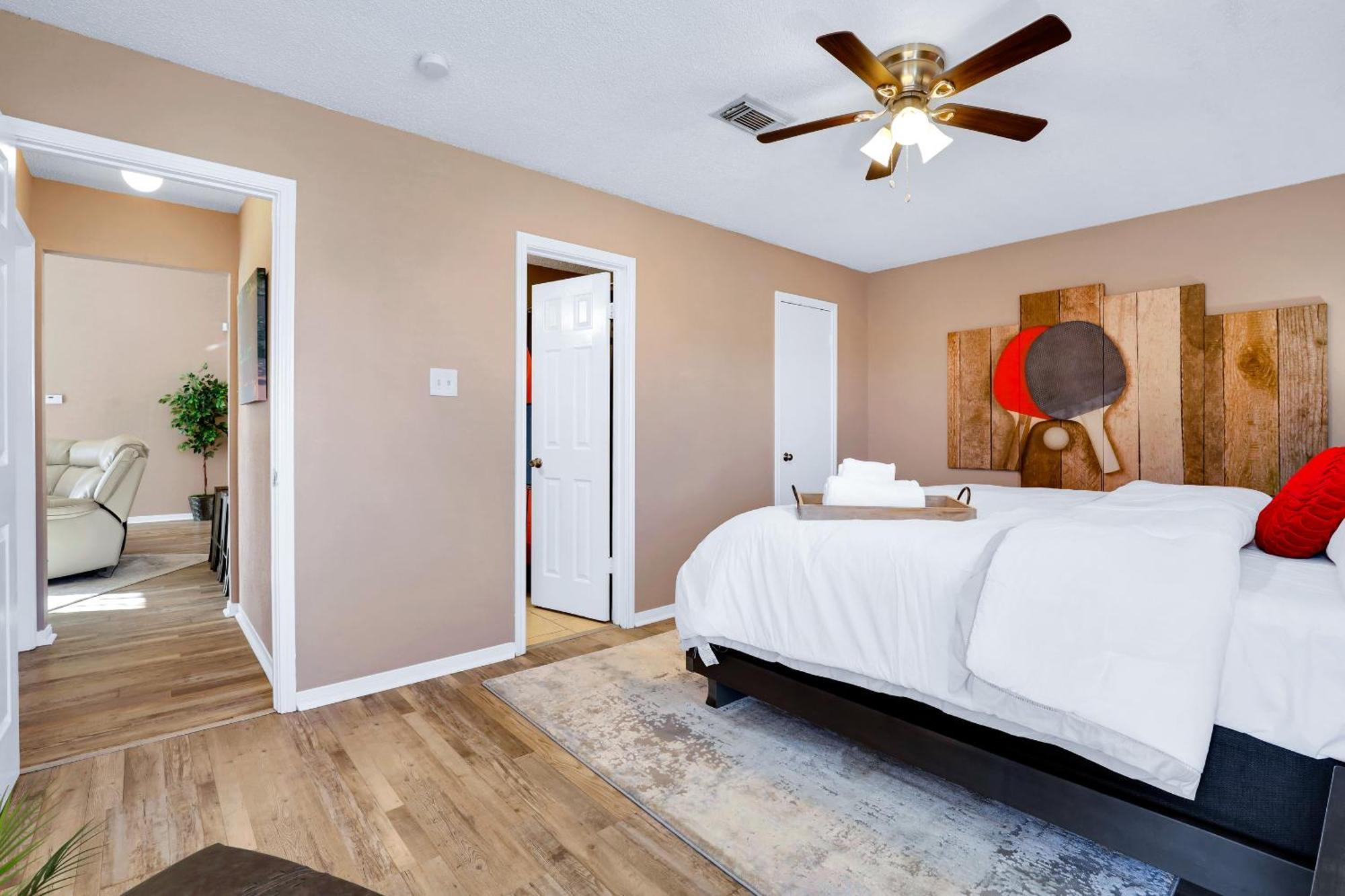 Pong - A Birdy Vacation Rental San Antonio Exterior foto